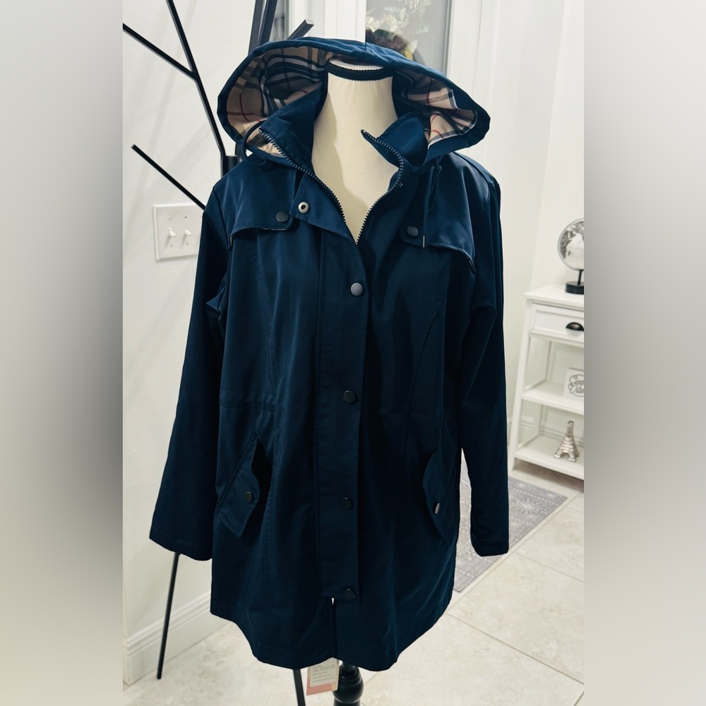 Women's Hooded Jacket